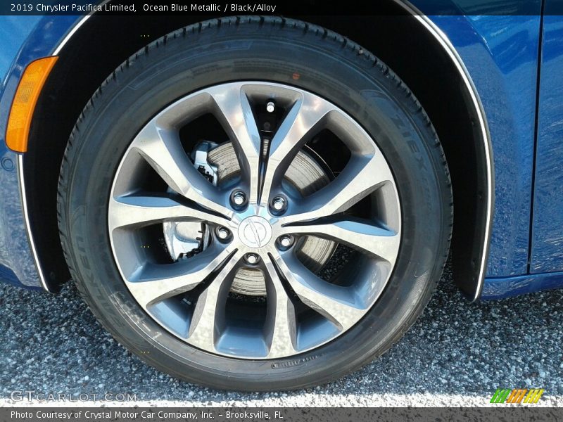  2019 Pacifica Limited Wheel