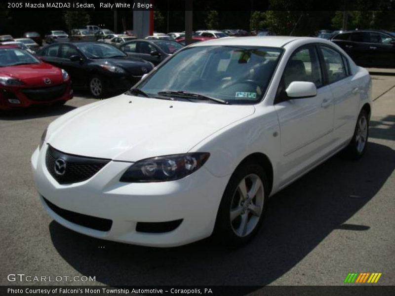 Rally White / Beige 2005 Mazda MAZDA3 i Sedan