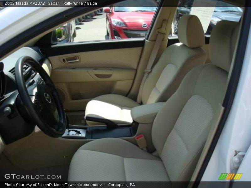 Rally White / Beige 2005 Mazda MAZDA3 i Sedan
