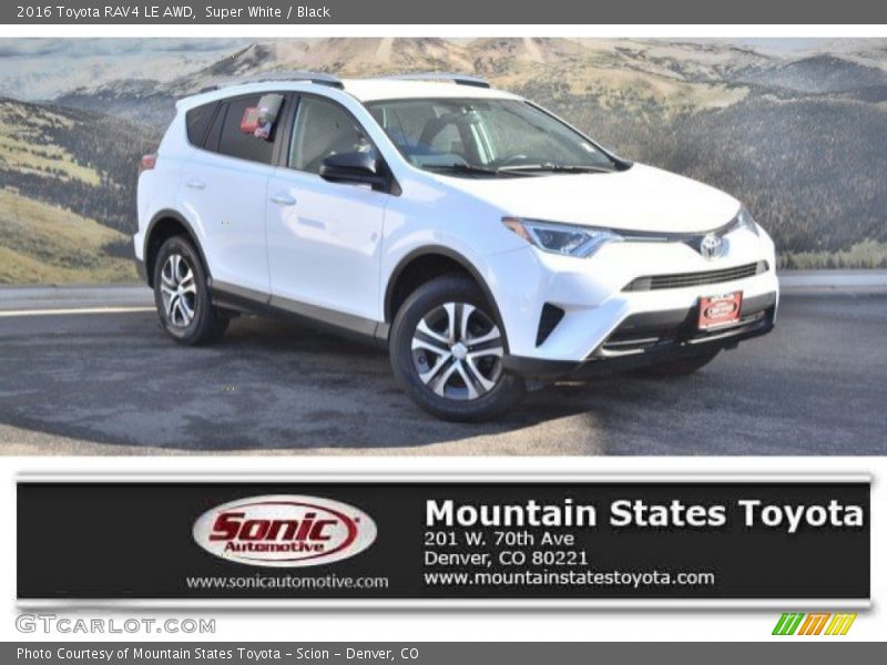 Super White / Black 2016 Toyota RAV4 LE AWD