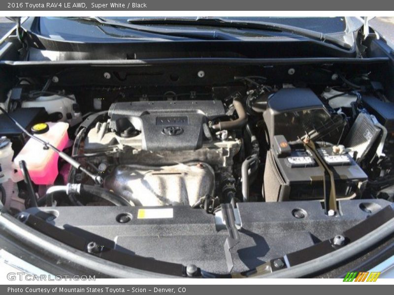 Super White / Black 2016 Toyota RAV4 LE AWD