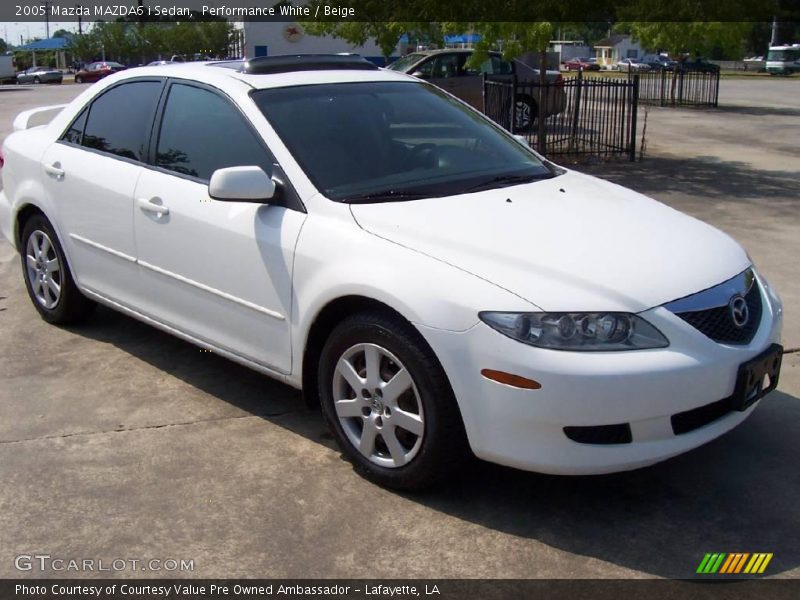 Performance White / Beige 2005 Mazda MAZDA6 i Sedan