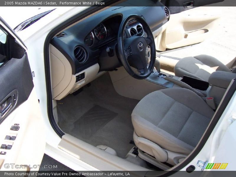 Performance White / Beige 2005 Mazda MAZDA6 i Sedan