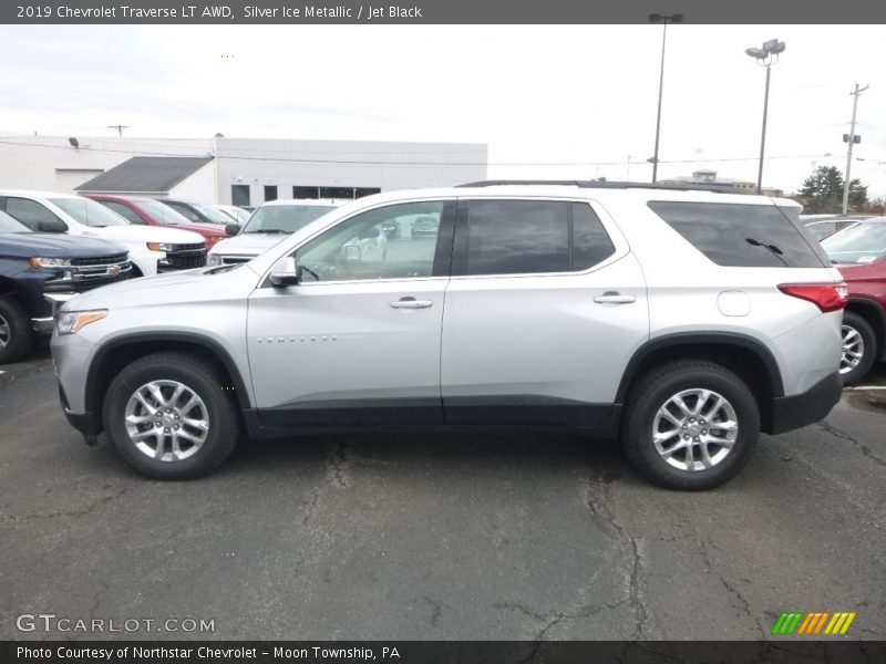 Silver Ice Metallic / Jet Black 2019 Chevrolet Traverse LT AWD