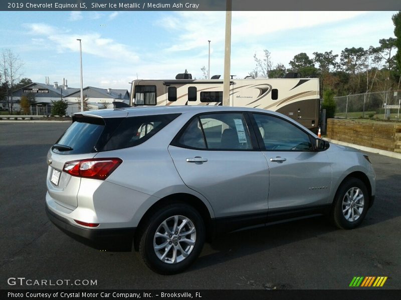 Silver Ice Metallic / Medium Ash Gray 2019 Chevrolet Equinox LS