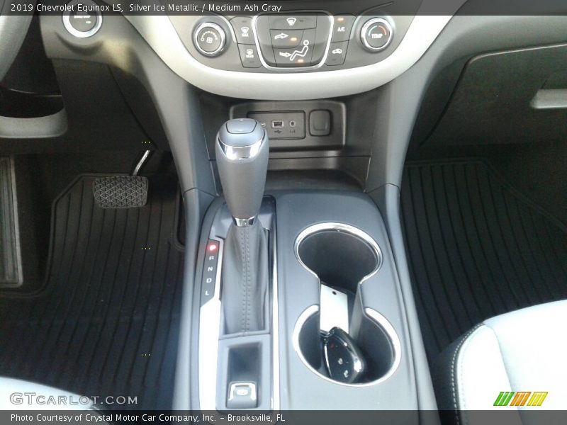 Silver Ice Metallic / Medium Ash Gray 2019 Chevrolet Equinox LS