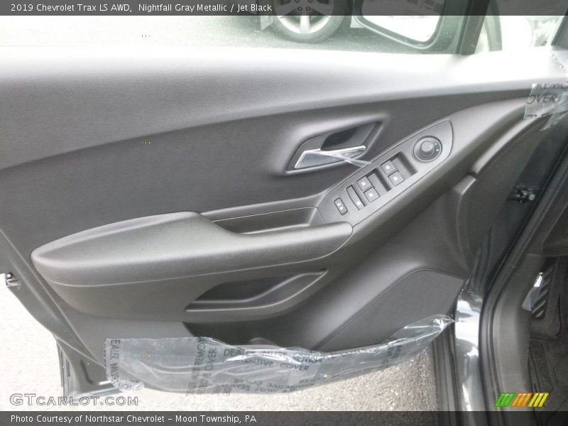 Nightfall Gray Metallic / Jet Black 2019 Chevrolet Trax LS AWD