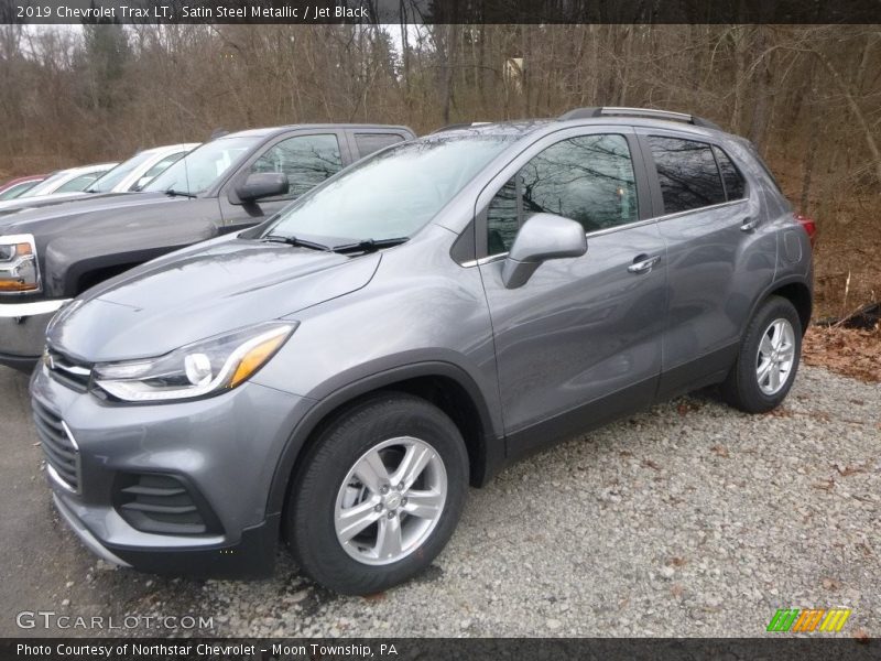 Satin Steel Metallic / Jet Black 2019 Chevrolet Trax LT