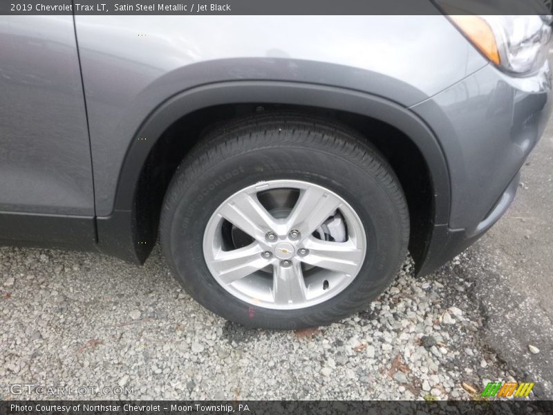 Satin Steel Metallic / Jet Black 2019 Chevrolet Trax LT