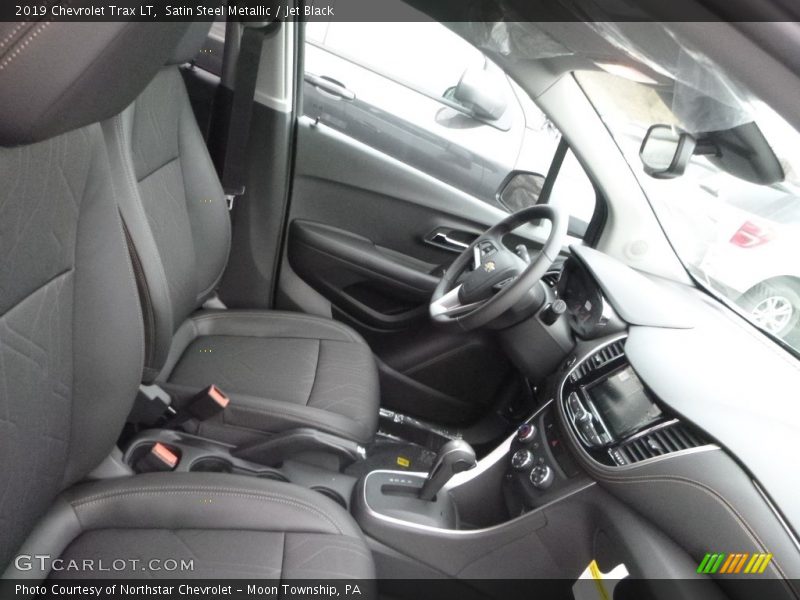 Satin Steel Metallic / Jet Black 2019 Chevrolet Trax LT