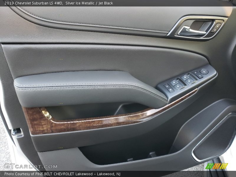 Silver Ice Metallic / Jet Black 2019 Chevrolet Suburban LS 4WD
