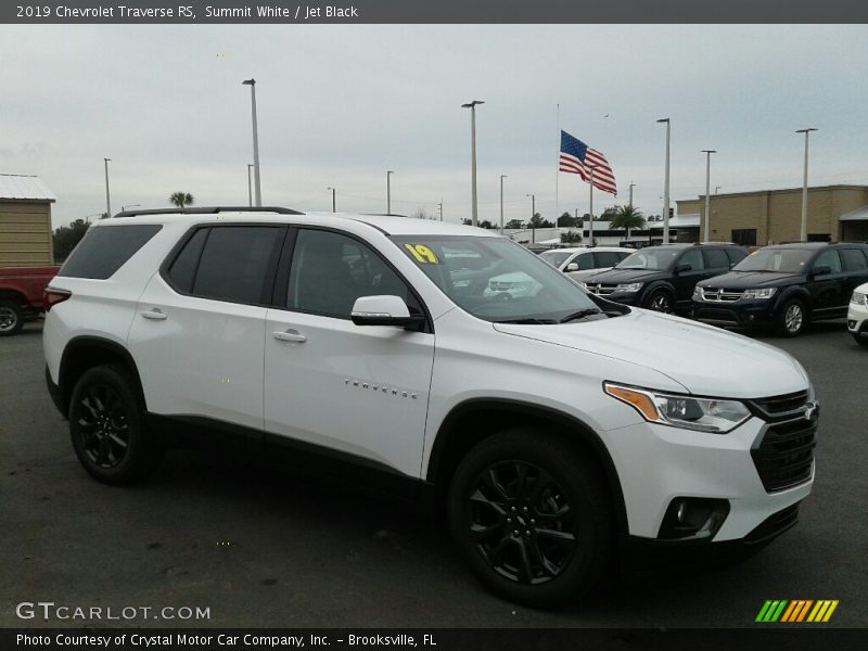 Summit White / Jet Black 2019 Chevrolet Traverse RS