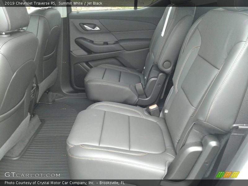 Summit White / Jet Black 2019 Chevrolet Traverse RS