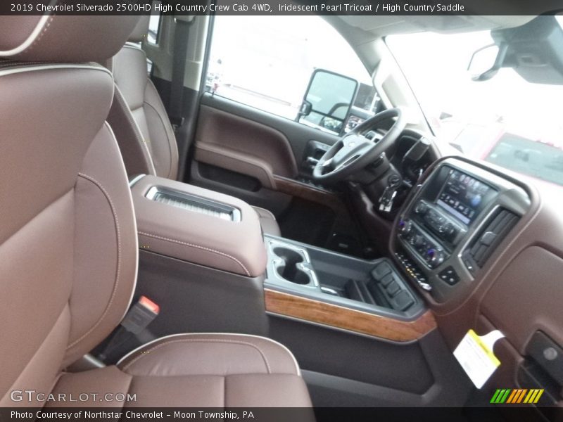 Iridescent Pearl Tricoat / High Country Saddle 2019 Chevrolet Silverado 2500HD High Country Crew Cab 4WD
