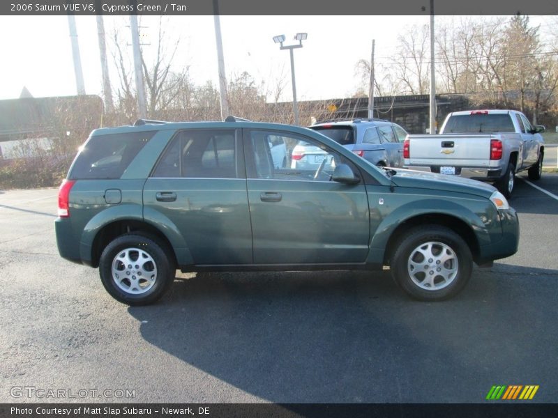 Cypress Green / Tan 2006 Saturn VUE V6