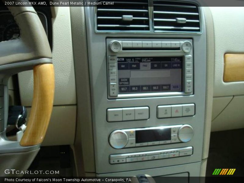Dune Pearl Metallic / Medium Camel 2007 Lincoln MKX AWD