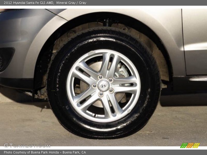 Mineral Gray / Gray 2012 Hyundai Santa Fe GLS AWD