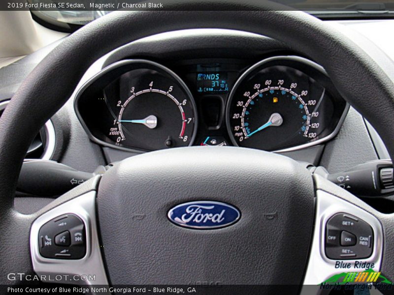 Magnetic / Charcoal Black 2019 Ford Fiesta SE Sedan