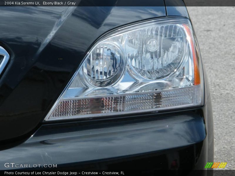 Ebony Black / Gray 2004 Kia Sorento LX