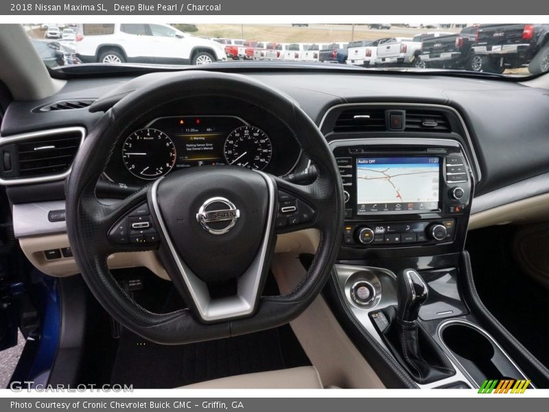 Deep Blue Pearl / Charcoal 2018 Nissan Maxima SL