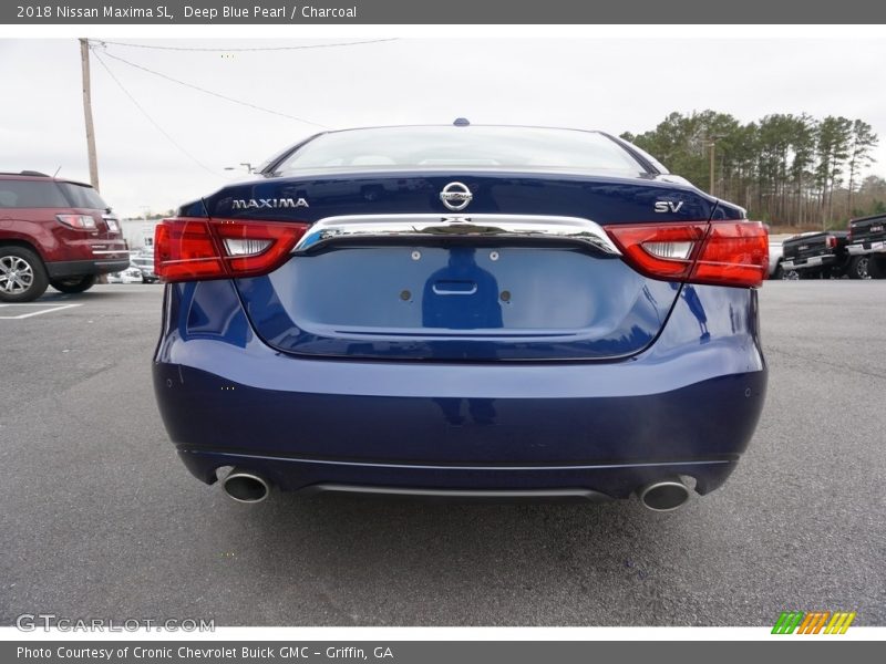 Deep Blue Pearl / Charcoal 2018 Nissan Maxima SL