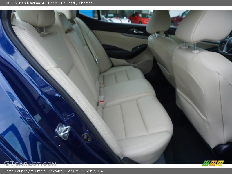 Deep Blue Pearl / Charcoal 2018 Nissan Maxima SL