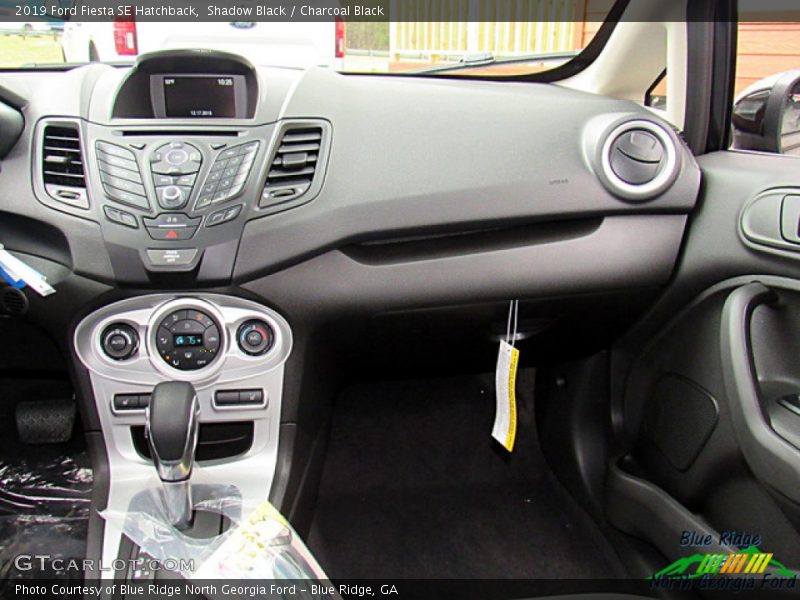Shadow Black / Charcoal Black 2019 Ford Fiesta SE Hatchback