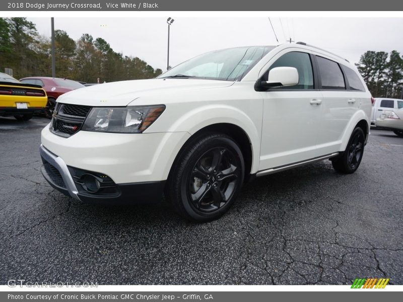 Vice White / Black 2018 Dodge Journey Crossroad