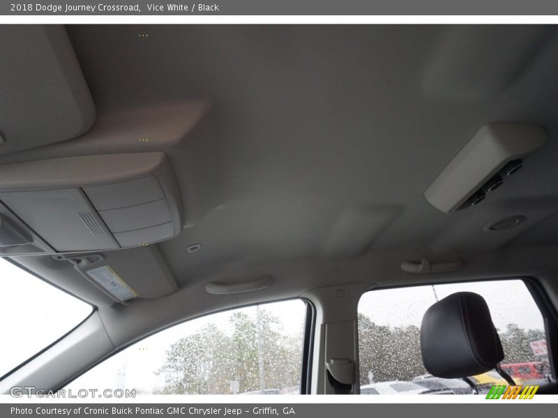 Vice White / Black 2018 Dodge Journey Crossroad