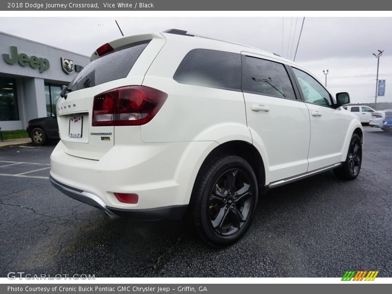 Vice White / Black 2018 Dodge Journey Crossroad