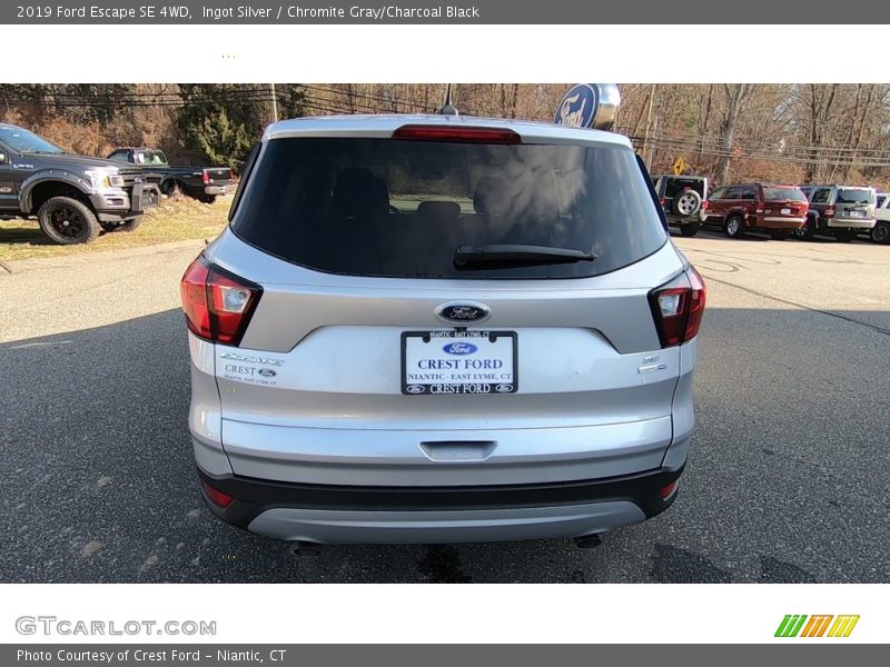 Ingot Silver / Chromite Gray/Charcoal Black 2019 Ford Escape SE 4WD