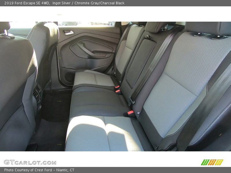 Ingot Silver / Chromite Gray/Charcoal Black 2019 Ford Escape SE 4WD