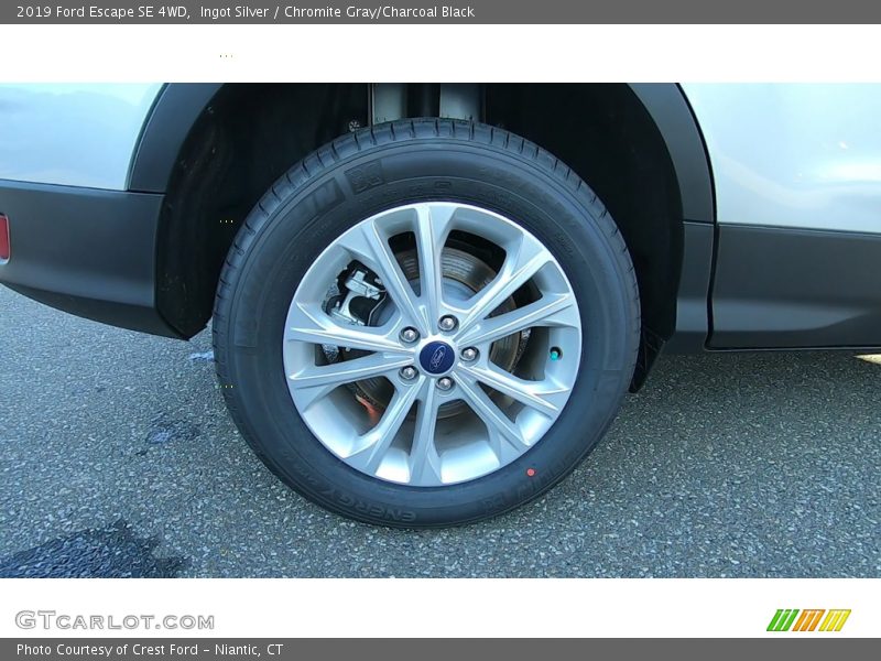 Ingot Silver / Chromite Gray/Charcoal Black 2019 Ford Escape SE 4WD