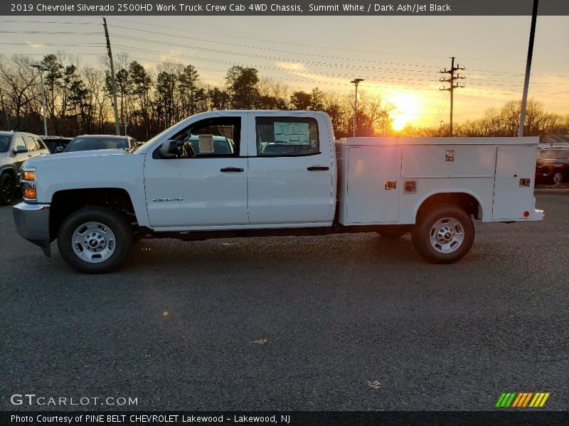 Summit White / Dark Ash/Jet Black 2019 Chevrolet Silverado 2500HD Work Truck Crew Cab 4WD Chassis