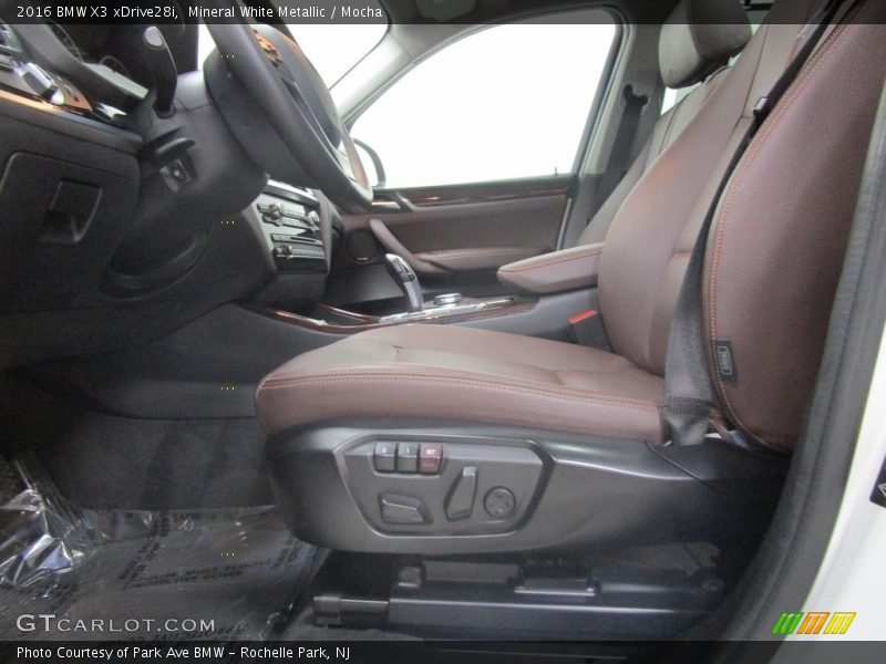 Mineral White Metallic / Mocha 2016 BMW X3 xDrive28i
