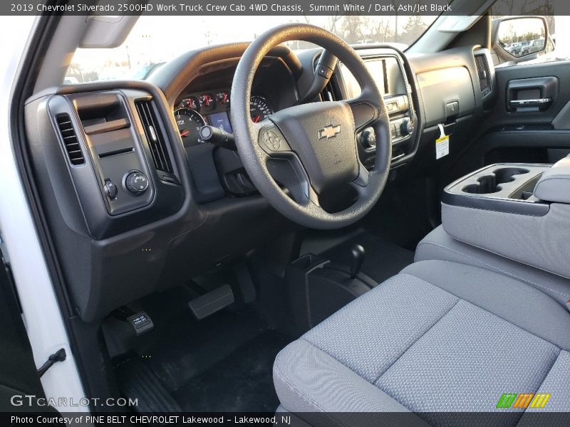Summit White / Dark Ash/Jet Black 2019 Chevrolet Silverado 2500HD Work Truck Crew Cab 4WD Chassis