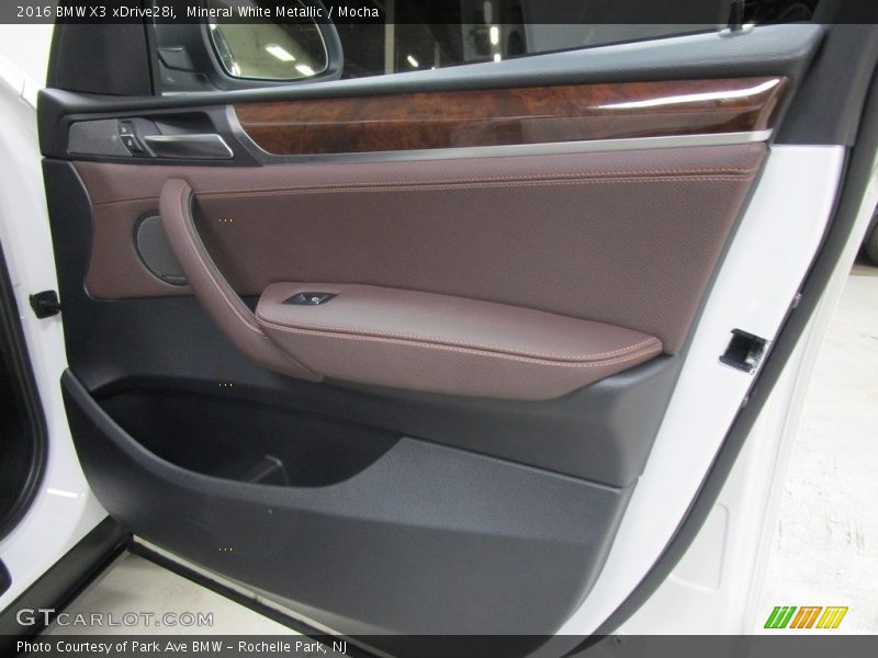 Mineral White Metallic / Mocha 2016 BMW X3 xDrive28i