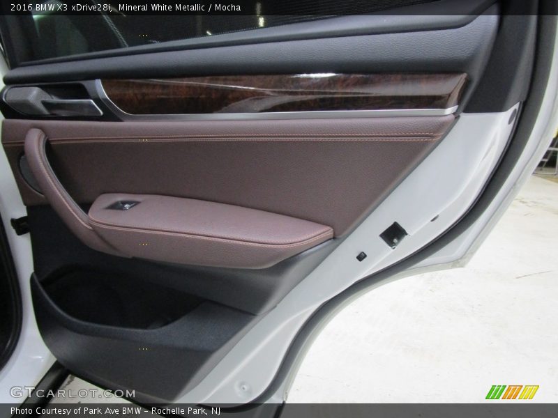 Mineral White Metallic / Mocha 2016 BMW X3 xDrive28i