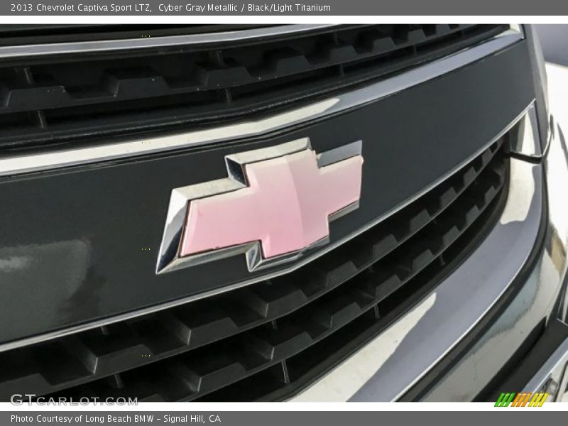 Cyber Gray Metallic / Black/Light Titanium 2013 Chevrolet Captiva Sport LTZ