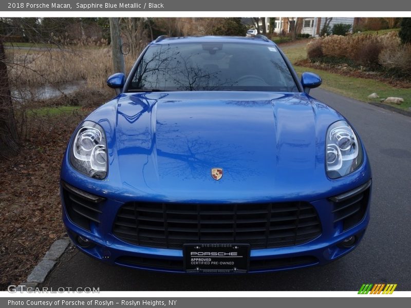 Sapphire Blue Metallic / Black 2018 Porsche Macan
