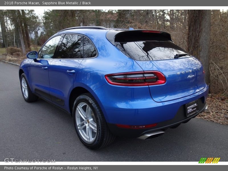 Sapphire Blue Metallic / Black 2018 Porsche Macan