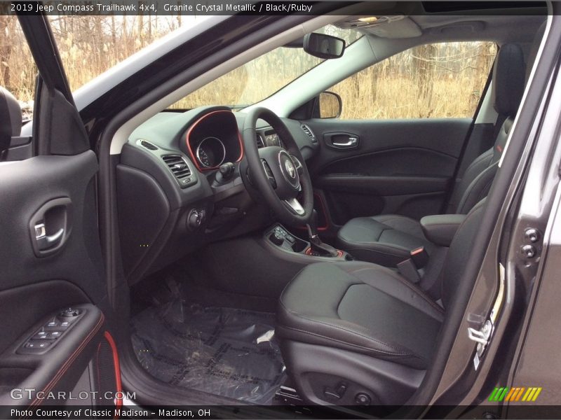Front Seat of 2019 Compass Trailhawk 4x4