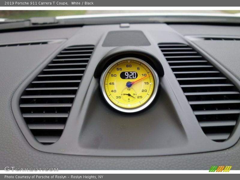  2019 911 Carrera T Coupe Carrera T Coupe Gauges