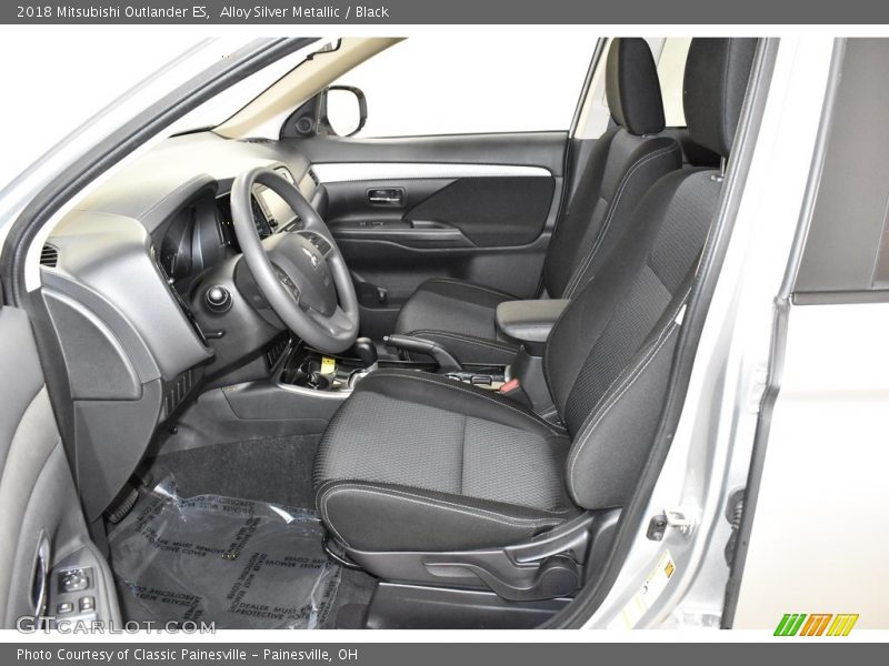  2018 Outlander ES Black Interior