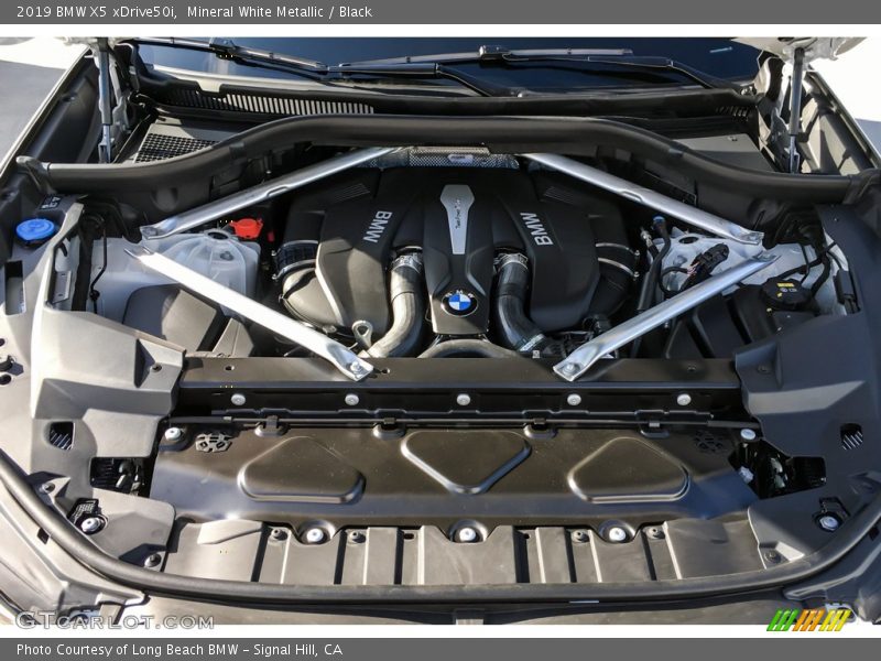  2019 X5 xDrive50i Engine - 4.4 Liter TwinPower Turbocharged DOHC 32-Valve VVT V8
