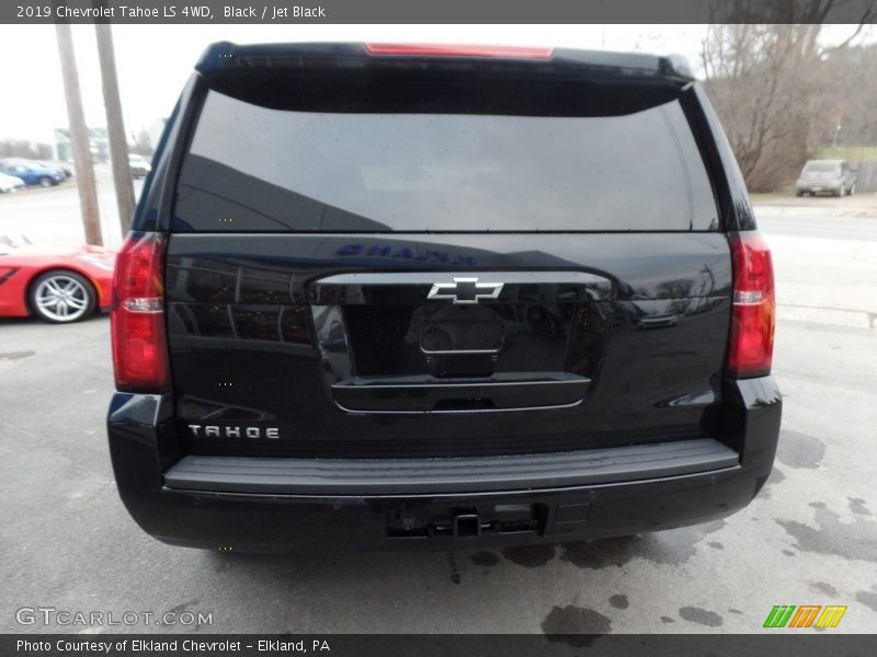 Black / Jet Black 2019 Chevrolet Tahoe LS 4WD
