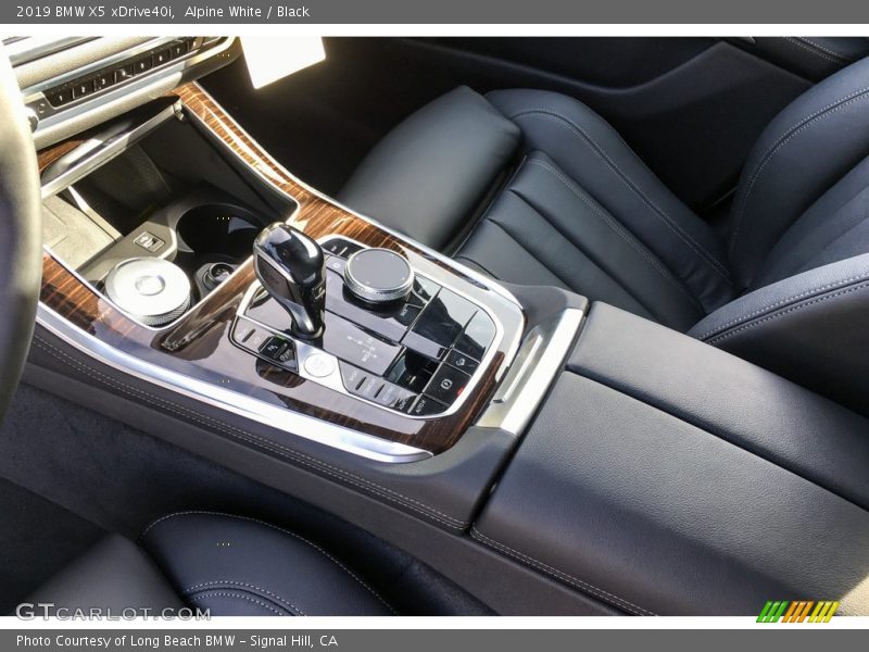 Alpine White / Black 2019 BMW X5 xDrive40i