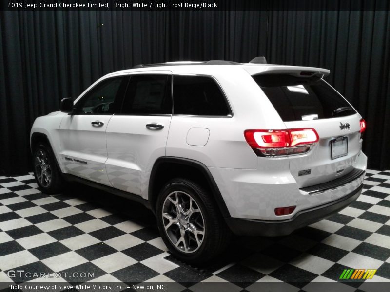 Bright White / Light Frost Beige/Black 2019 Jeep Grand Cherokee Limited