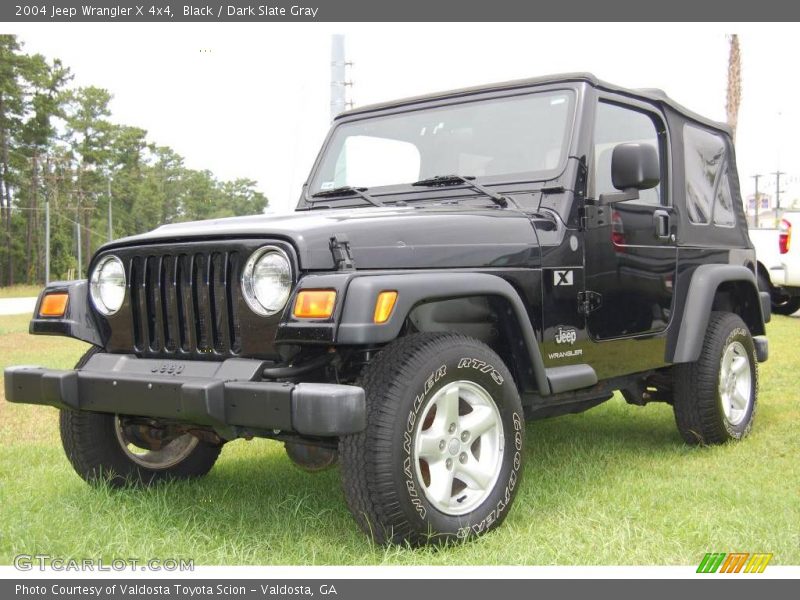 Black / Dark Slate Gray 2004 Jeep Wrangler X 4x4
