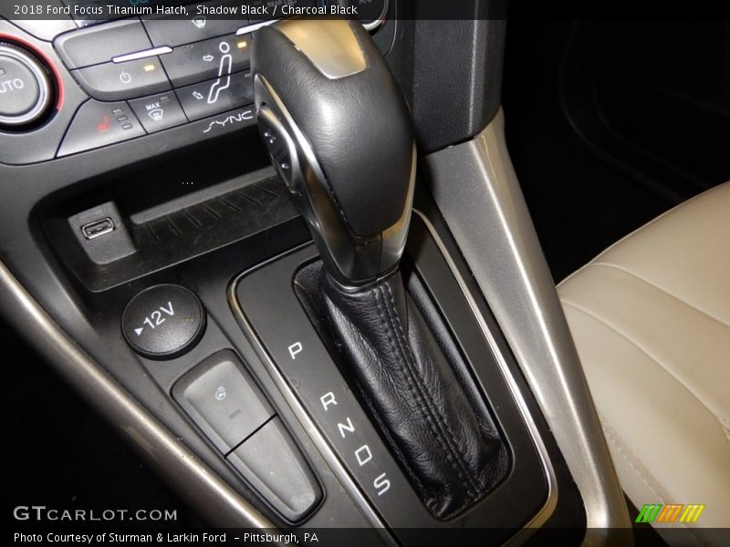 Shadow Black / Charcoal Black 2018 Ford Focus Titanium Hatch
